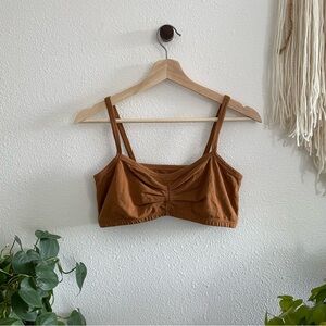 ARQ // Bandeau Bra // Toffee